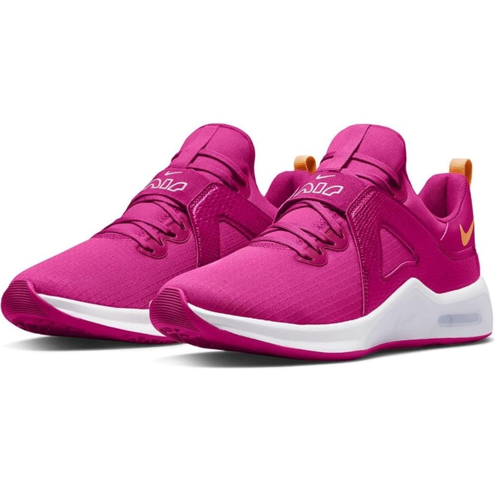 Nike women’s air MAX Bella TR5 size 8.5 Bright PINK